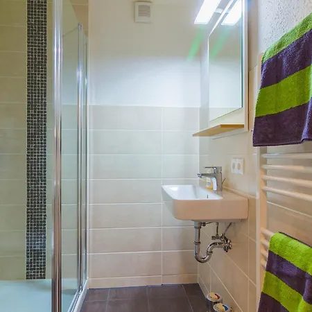 Urlaub Mit Blick Auf Duhner Heide *